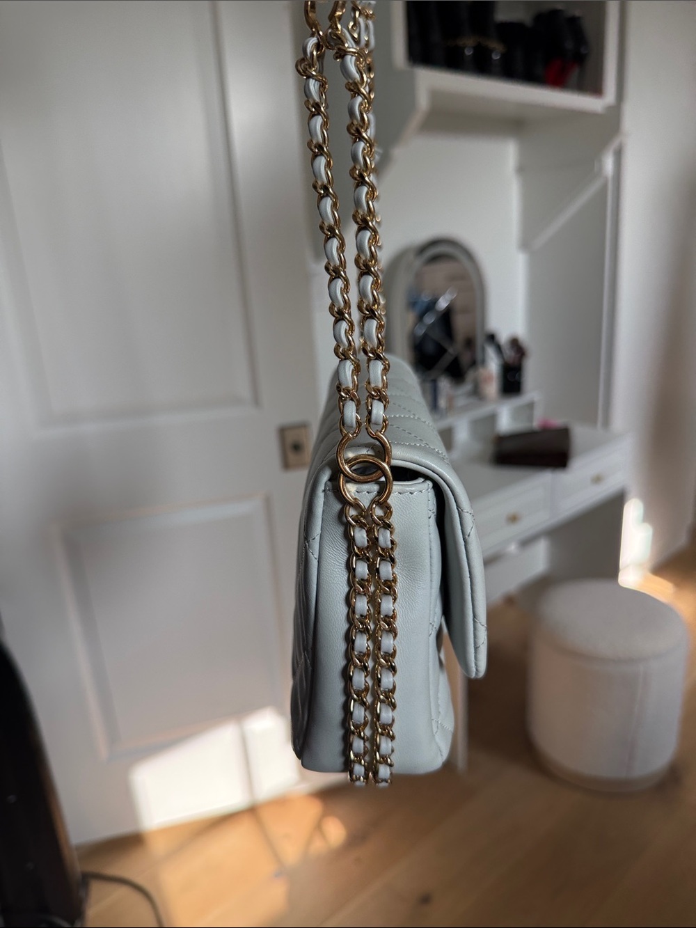 CHANEL Light Blue Quilted Leather Crossbody Bag with Gold Hardware - Picture 3 of 15
